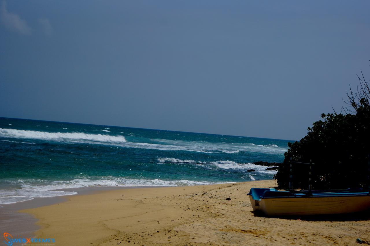 Sayurima Beach Hotel Ahangama Exterior foto